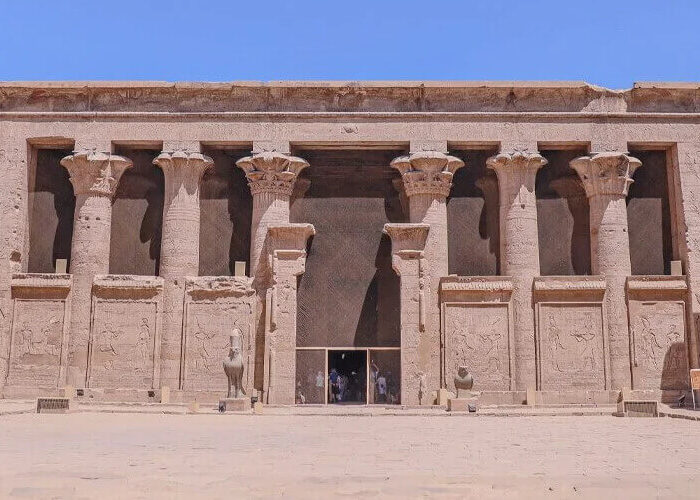 Cheapest Way to Travel in Egypt